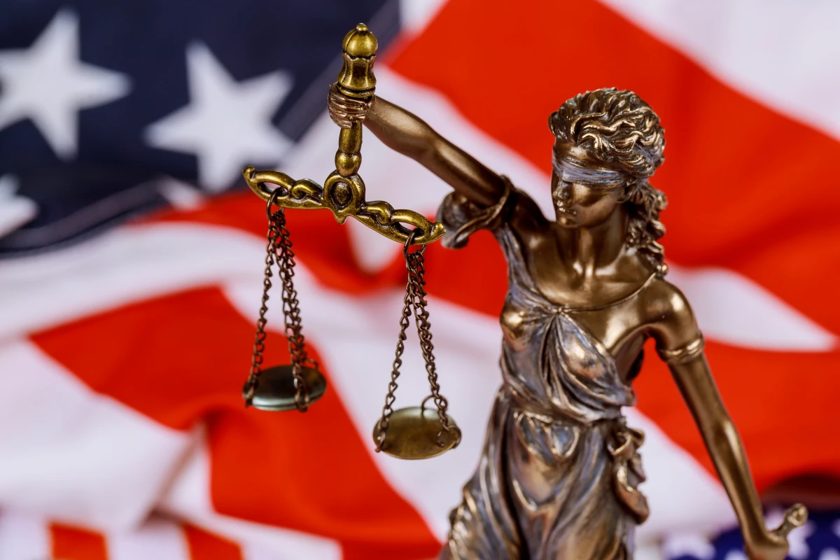 L'évolution des droits de la défense en France - Étude d'avocats à Nantes